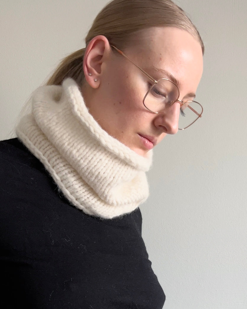 The perfect gauge neck warmer